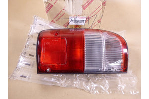 Genuine Toyota Hilux Rear Left Combination Tail Light 81560 - 35130 - Royal Equipment ToyotaTail Light Assembly