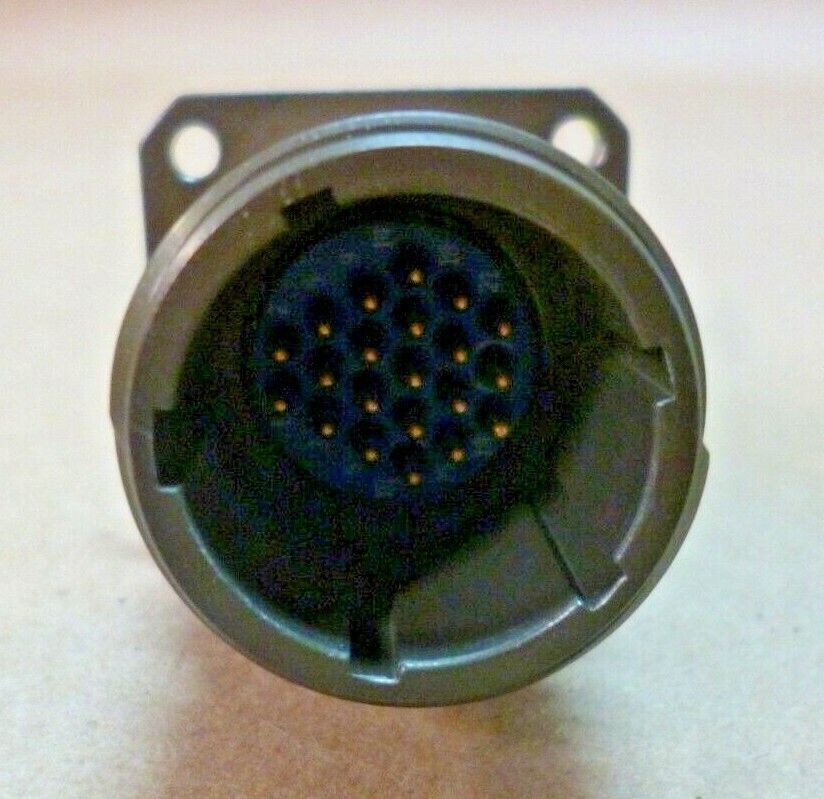 Glenair 947-128NFC1P1 Circular Mil-Spec Bulkhead Receptacle 5935-01-569-0216 | Electrical MRO Replacement Parts &amp; Components and Commercial Electrical Supplies Company