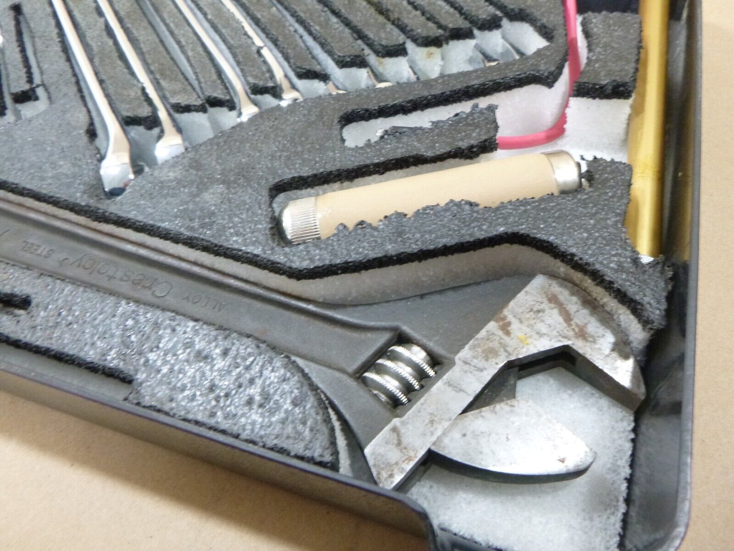 GMTK GENERAL MECHANICS TOOL KIT SK USA SAE METRIC WRENCHES SOCKETS W/ HARD CASE | Industrial MRO Tools and Replacement Industrial Equipment Components