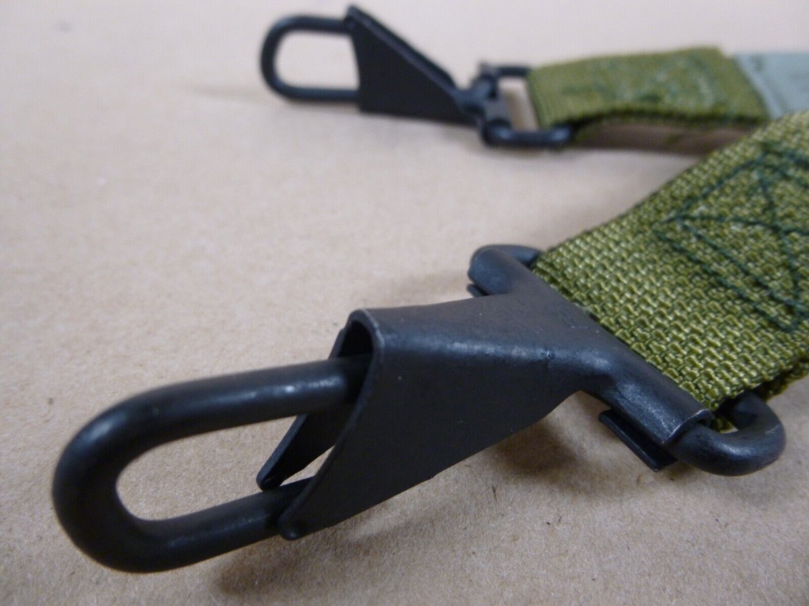 Hand Carrying Strap A3274735-1 For Sincgars AN/PRC-119 ASIP E-Model RT Radio | Industrial MRO Replacement Parts, Manufacturing Machine Parts &amp; Components, Heavy Equipment Parts Supplier