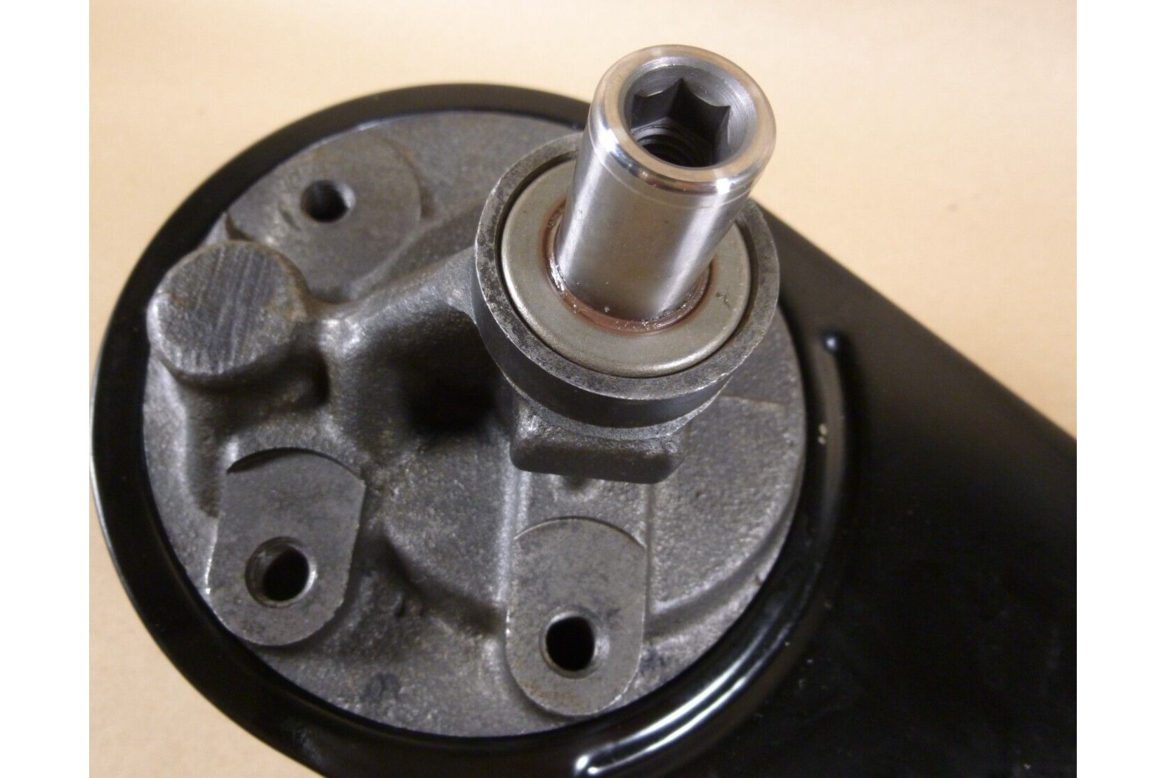 HMMWV Humvee M998 Power Steering Pump RCSK18330 5583754 12339495 5583754 | Genuine HMMWV Replacement Parts and Military Surplus Humvee Parts &amp; Accessories