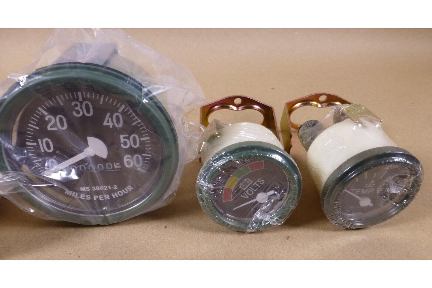 HMMWV M939 M35 M151 5 GAUGE KIT TEMPERATURE VOLTMETER FUEL LEVEL OIL SPEEDOMETER | Genuine M35 Military Truck Parts and M939 Cargo Truck Surplus Parts