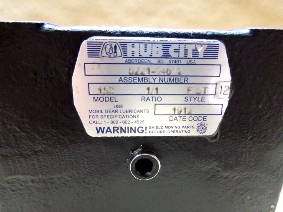 Hub City Model 150 Style F ST Right Angle Bevel Speed Reducer 1:1 Ratio 1" Shaft | Industrial Electric Motors, Pumps &amp; Parts