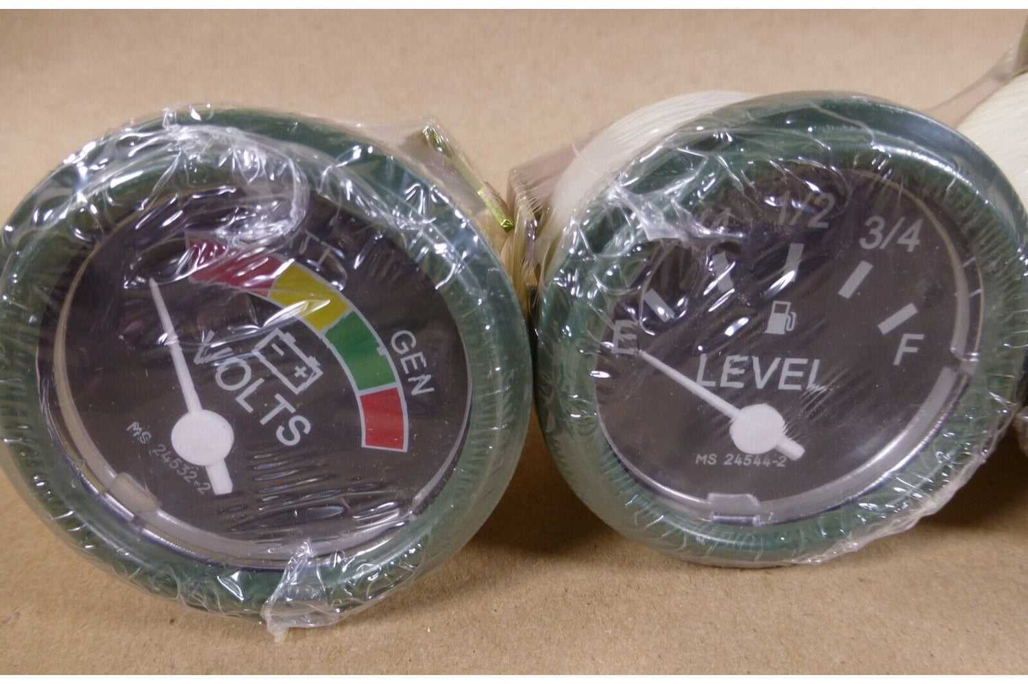 HUMVEE HMMWV M998 M939 M35 4 GAUGE KIT TEMPERATURE VOLTMETER FUEL LEVEL OIL | Genuine M35 Military Truck Parts and M939 Cargo Truck Surplus Parts