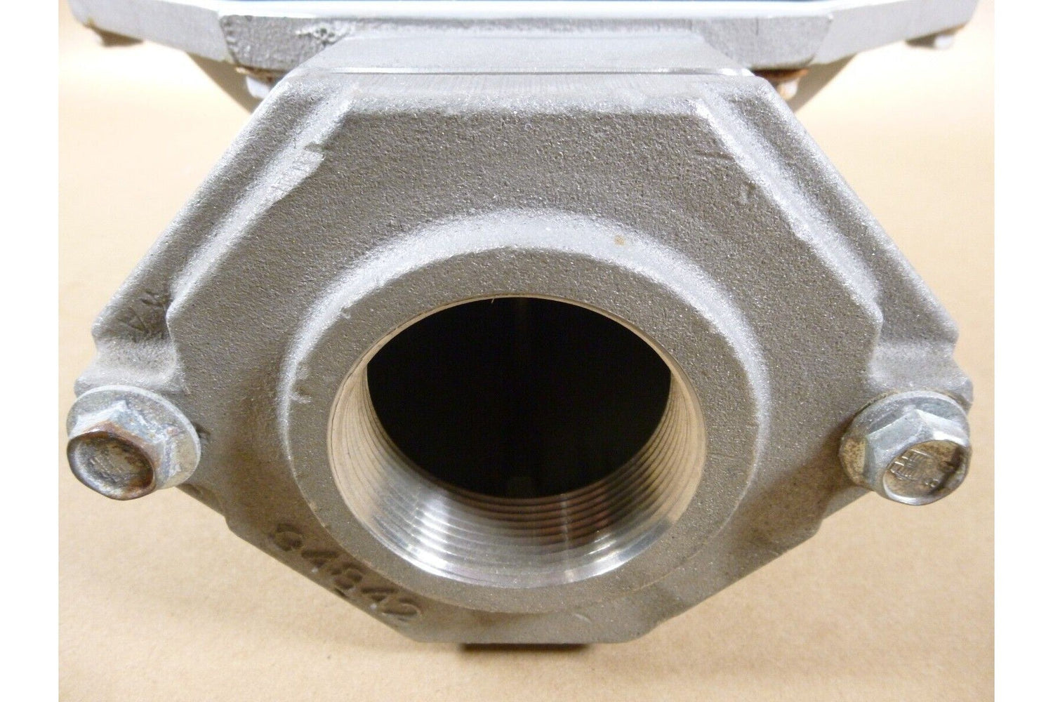 Ingersoll Rand ARO SB20A-ASP-T Pulsation Dampener , 2" NPT , 120PSI | Industrial MRO Replacement Parts, Manufacturing Machine Parts &amp; Components, Heavy Equipment Parts Supplier
