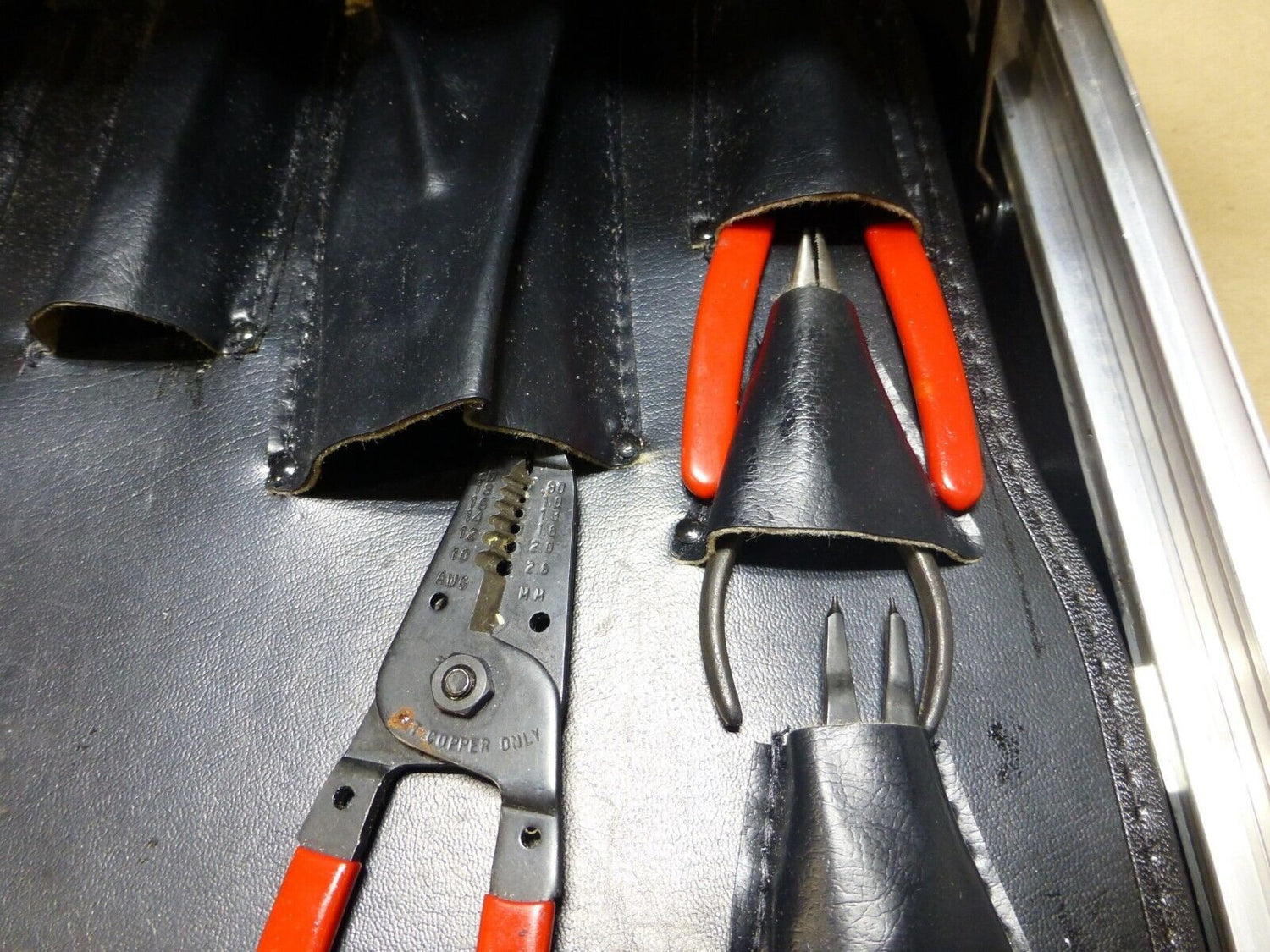 JENSEN JTK-87RIM ELECTRICIAN TOOL KIT USGI MILITARY WITH HARD CASE | Industrial MRO Tools and Replacement Industrial Equipment Components