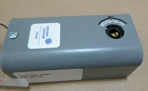 JOHNSON CONTROLS A28AA - 28C TWO STAGE TEMPERATURE CONTROL THERMOSTAT A28 - Royal Equipment JOHNSON CONTROLS