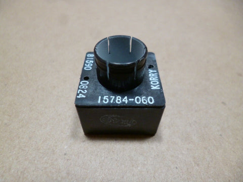 KC - 130 AIRCRAFT LIGHT LENS - KORRY ELECTRONICS 15784 - 060 , 6220 - 01 - 438 - 6838 - Royal Equipment KORRY