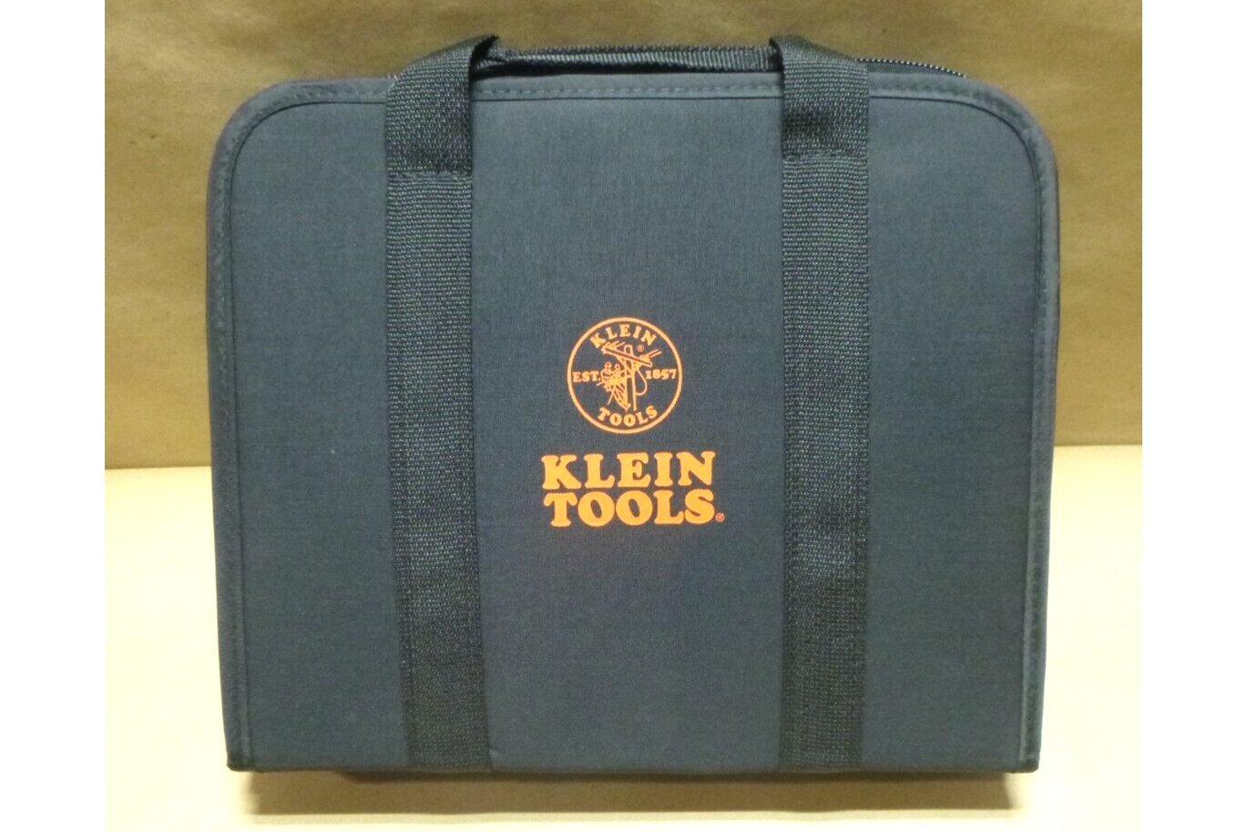 Klein Tools 1000 Volt Insulated 9 Pc. Nutdriver Set, 3/16 to 5/8 in P/N 33523 - Royal Equipment Klein ToolsNUT DRIVER SET