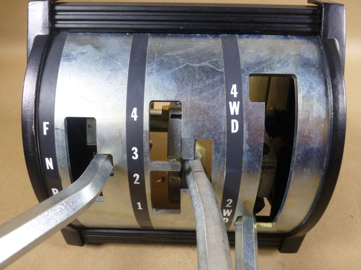 Koehring Terex LRT 110 Crane Lever Shift Gate Control 709-1029 2520-01-262-5254 | Industrial Tractor Parts Supplier and Surplus Tractor Parts &amp; Accessories