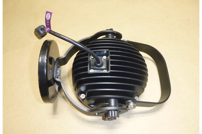 Larson LED10W-6R-HT Portable Magnetic Mount LED Light 675&