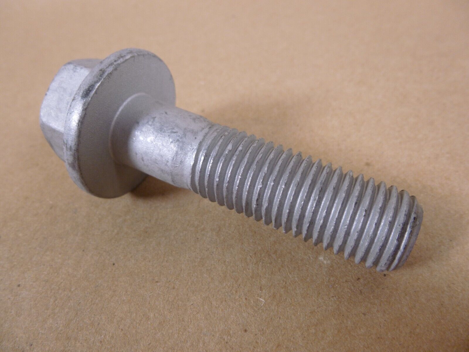 M16-2.0 x 60mm Grade 10.9 Metric Flange Bolts - International 3557551C1 (6 Pcs) | Industrial Replacement Nuts &amp; Bolts Distributor and Machinery Screws &amp; Fasteners Supply