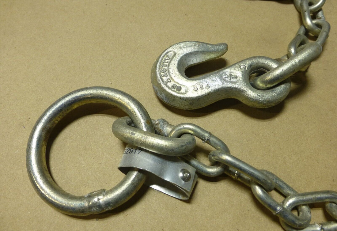 M939 M923 Single Leg With Grab Hook Ring End Link Tow Chain , 1,250 LB Work Load | Genuine M35 Military Truck Parts and M939 Cargo Truck Surplus Parts