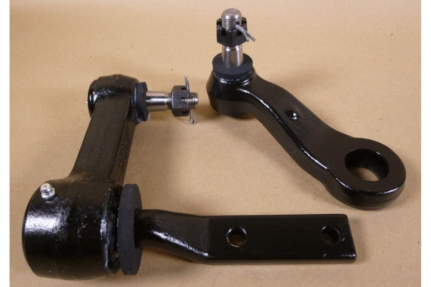 M998 Humvee A2 IDLER ARM AND PITMAN , 2530-01-420-3839 , 2530-01-420-5180 | Genuine HMMWV Replacement Parts and Military Surplus Humvee Parts &amp; Accessories