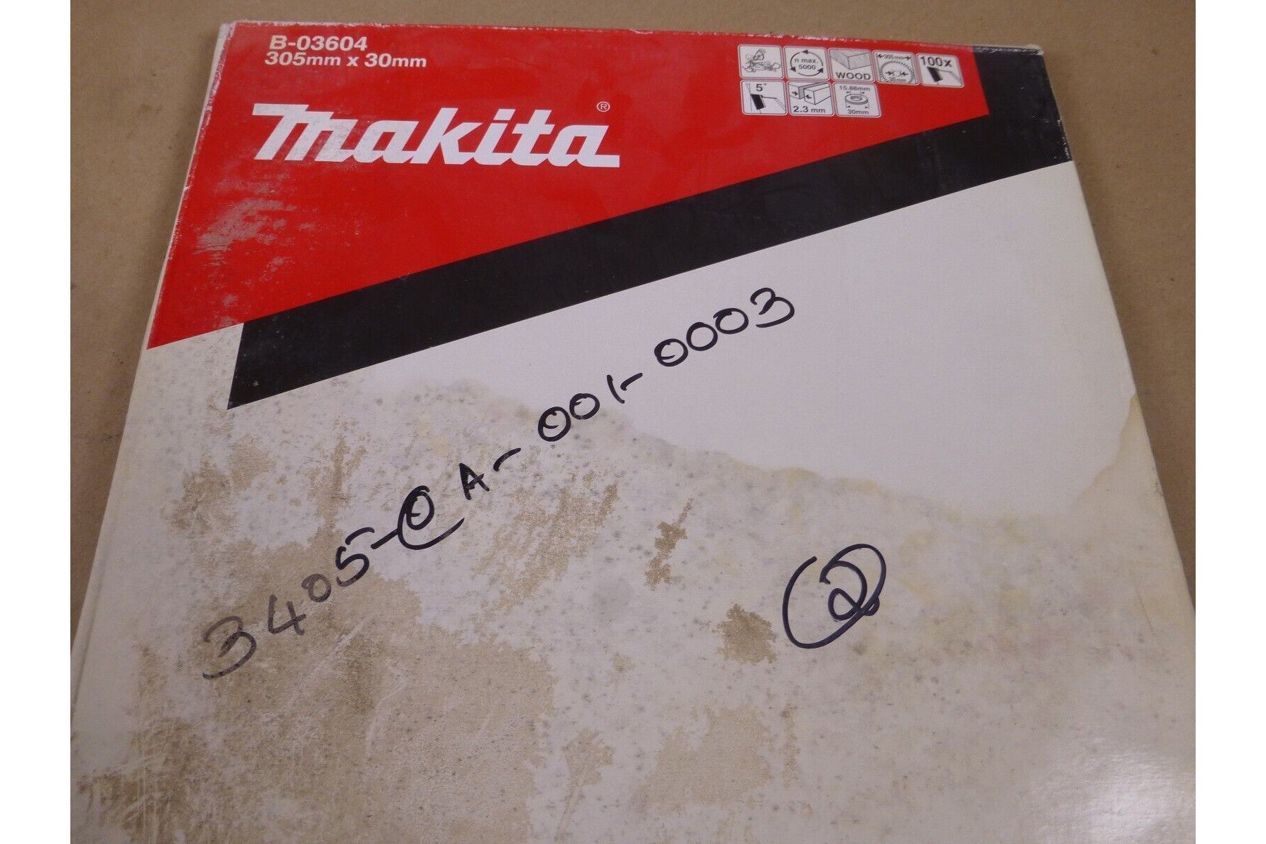 Makita B-03604 305mm x 30mm Circular Saw Blade | Industrial MRO Tools and Replacement Industrial Equipment Components