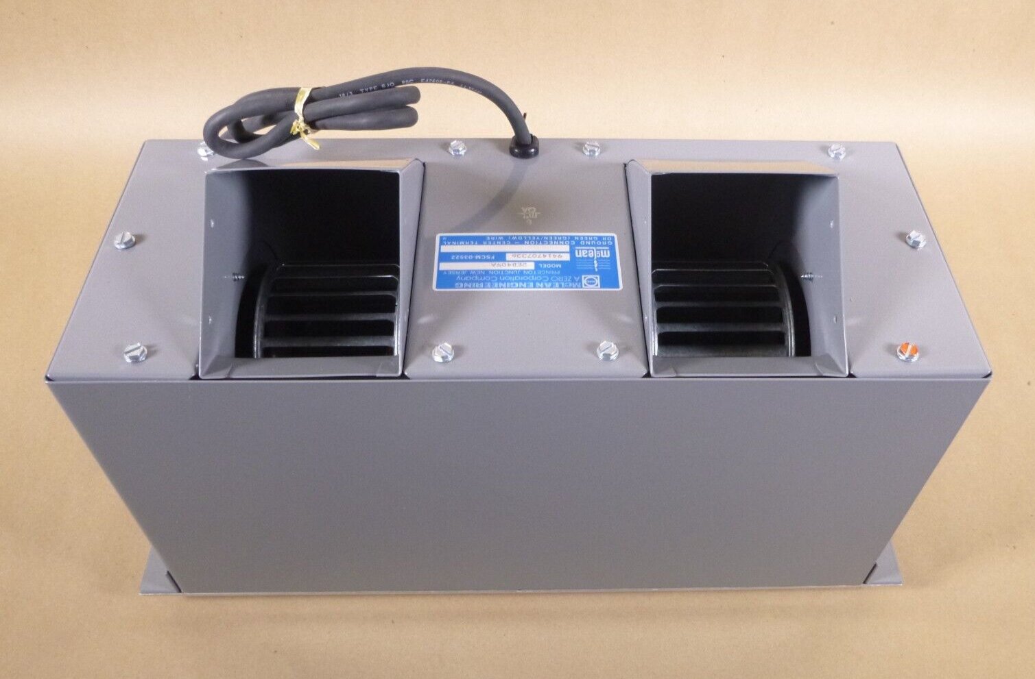 McLean Engineering 19" Rack Mounted Dual Wheel Cooling Fan Blower 115 V, 300 CFM | Industrial MRO Replacement Parts, Manufacturing Machine Parts &amp; Components, Heavy Equipment Parts Supplier