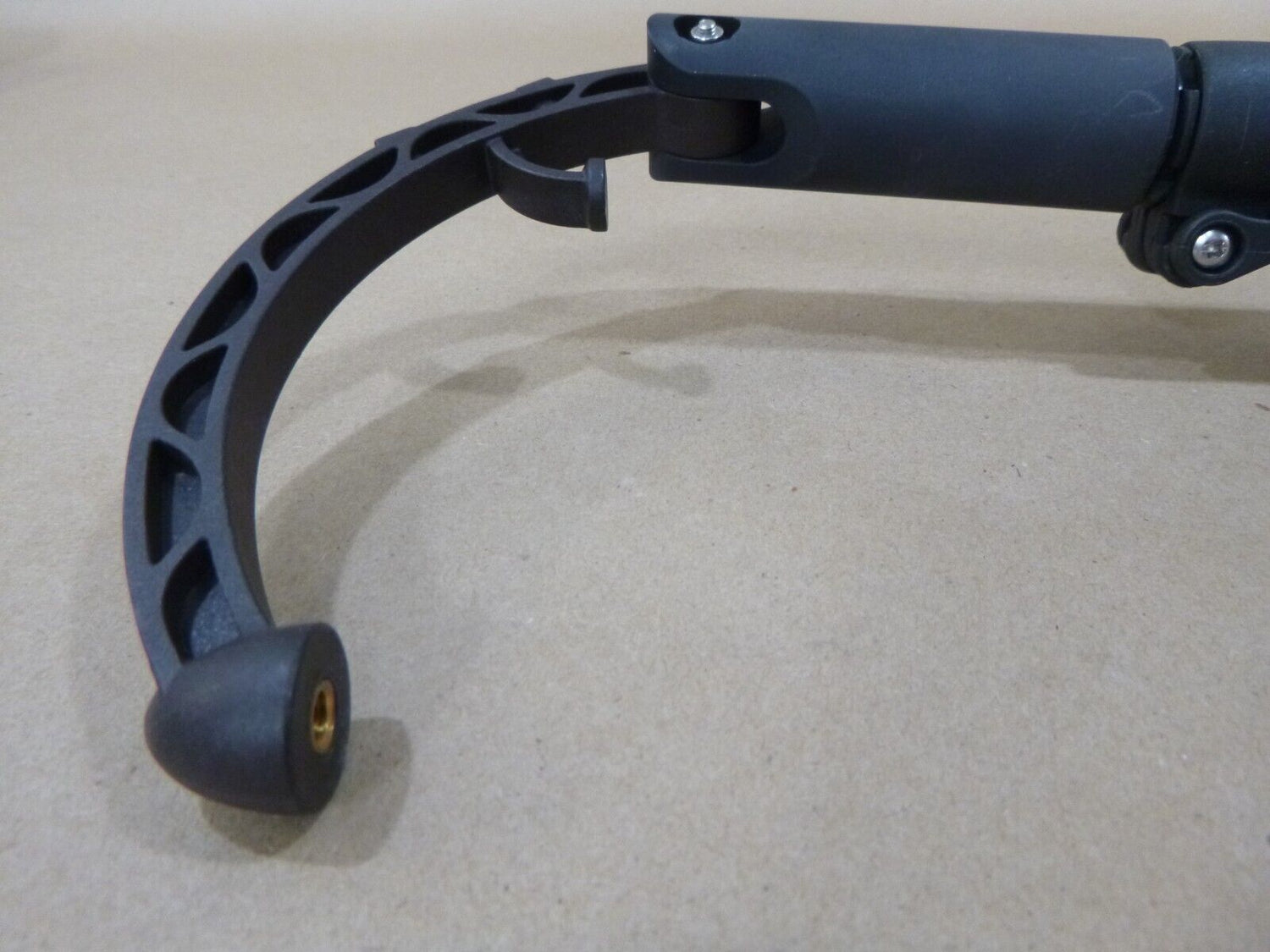 MED-ENG HAL82 EXTENSION SHAFT 3040-99-863-4722 | Industrial MRO Tools and Replacement Industrial Equipment Components
