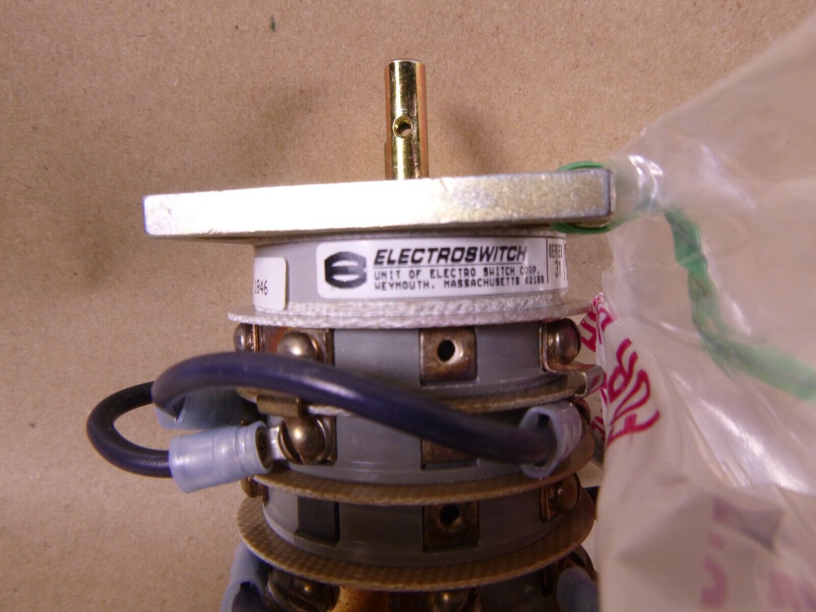 MEP-802A / 803A Generator Volt-Amp Meter S6 Rotary Switch, 31907LW, 88-22830, 5930-01-531-2977 | Genuine MEP Generator Replacement Parts and Military Surplus Generator Parts