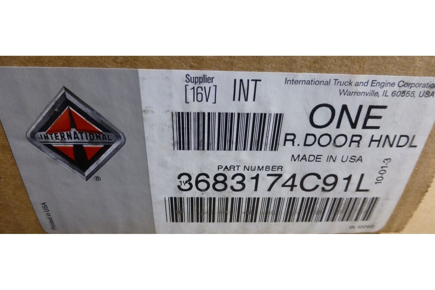 MRAP CAT 1 RH Door Handle Kit 3113720C91L 3683174C91L , 2540-01-564-0456 | Genuine FMTV Replacement Parts, LMTV Parts For Sale and Military Surplus Medium Tactical Vehicle Parts &amp; Components