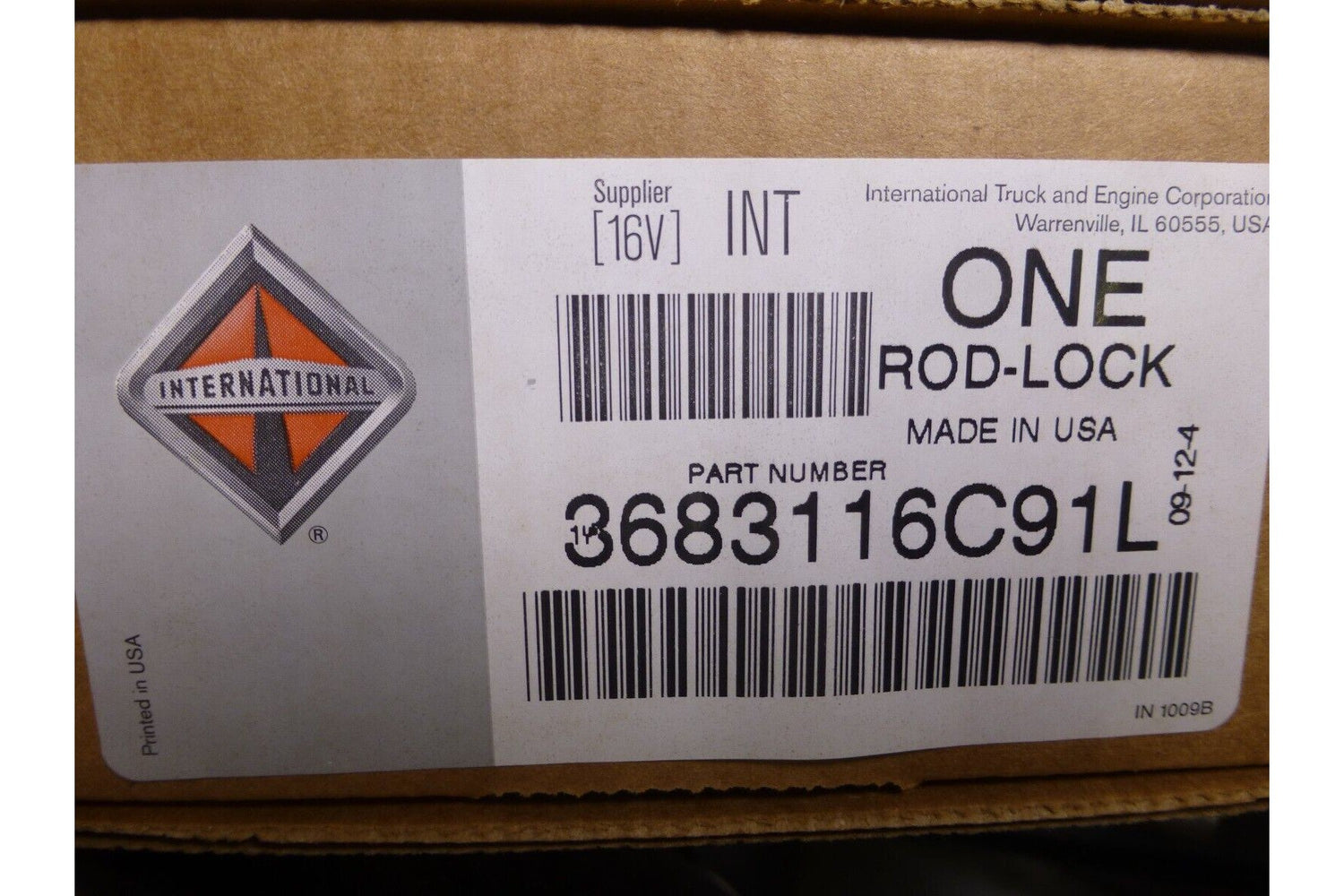 MRAP CAT 1 RH Door Handle Kit 3113720C91L 3683174C91L , 2540-01-564-0456 | Genuine FMTV Replacement Parts, LMTV Parts For Sale and Military Surplus Medium Tactical Vehicle Parts &amp; Components