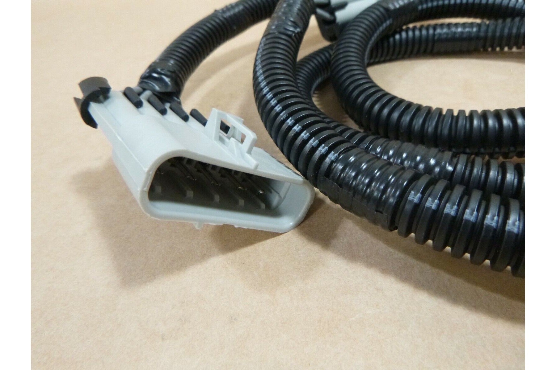 MRAP MAXXPRO DASH WIPER MOTOR WIRING HARNESS 3112814C91L , 6150-01-556-5587 | Genuine FMTV Replacement Parts, LMTV Parts For Sale and Military Surplus Medium Tactical Vehicle Parts &amp; Components