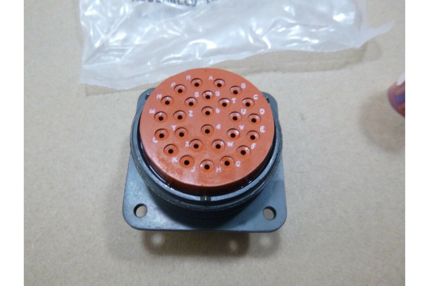 MS3450W28-12S Circular MIL Spec Connector 26 Pos. Size 28 Wall Mount Matrix 5015 | Electrical MRO Replacement Parts &amp; Components and Commercial Electrical Supplies Company