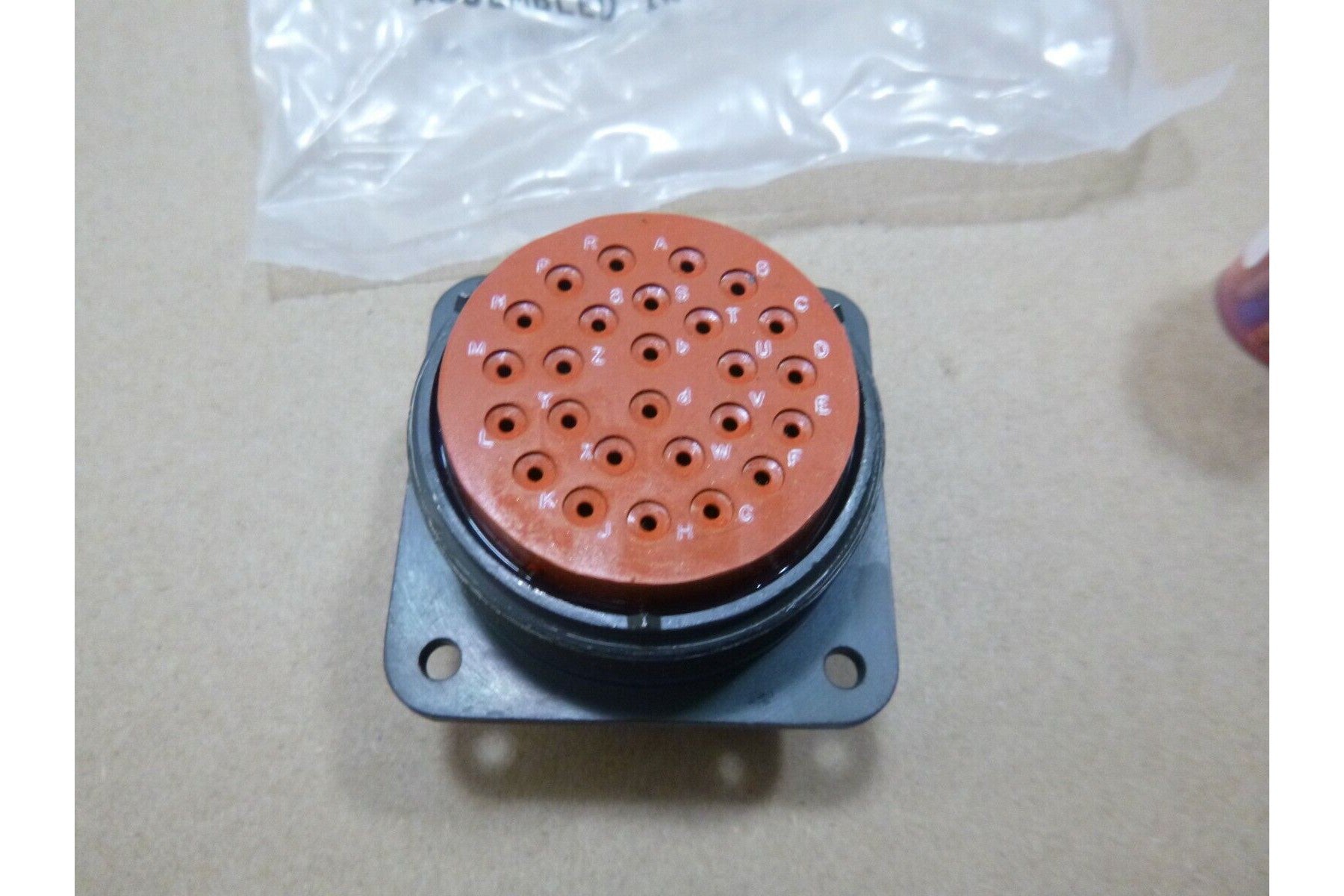 MS3450W28-12S Circular MIL Spec Connector 26 Pos. Size 28 Wall Mount Matrix 5015 | Electrical MRO Replacement Parts &amp; Components and Commercial Electrical Supplies Company
