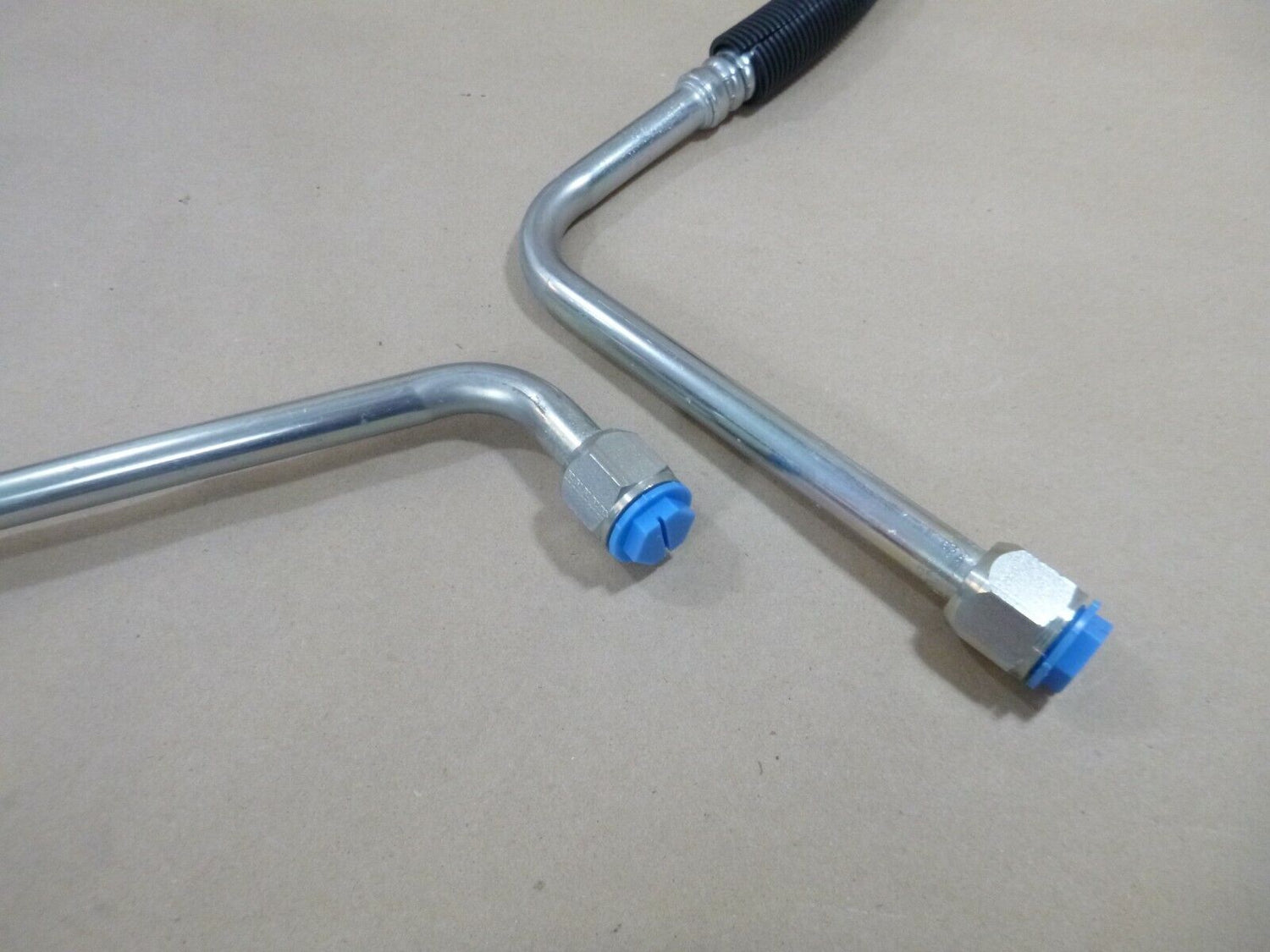 Navistar International A/C Hose, Liquid Line Cab Hose Assembly 3688829C91L | Replacement Truck Parts, Trailer Accessories, Automobile Supplies, Car Parts &amp; Accessories