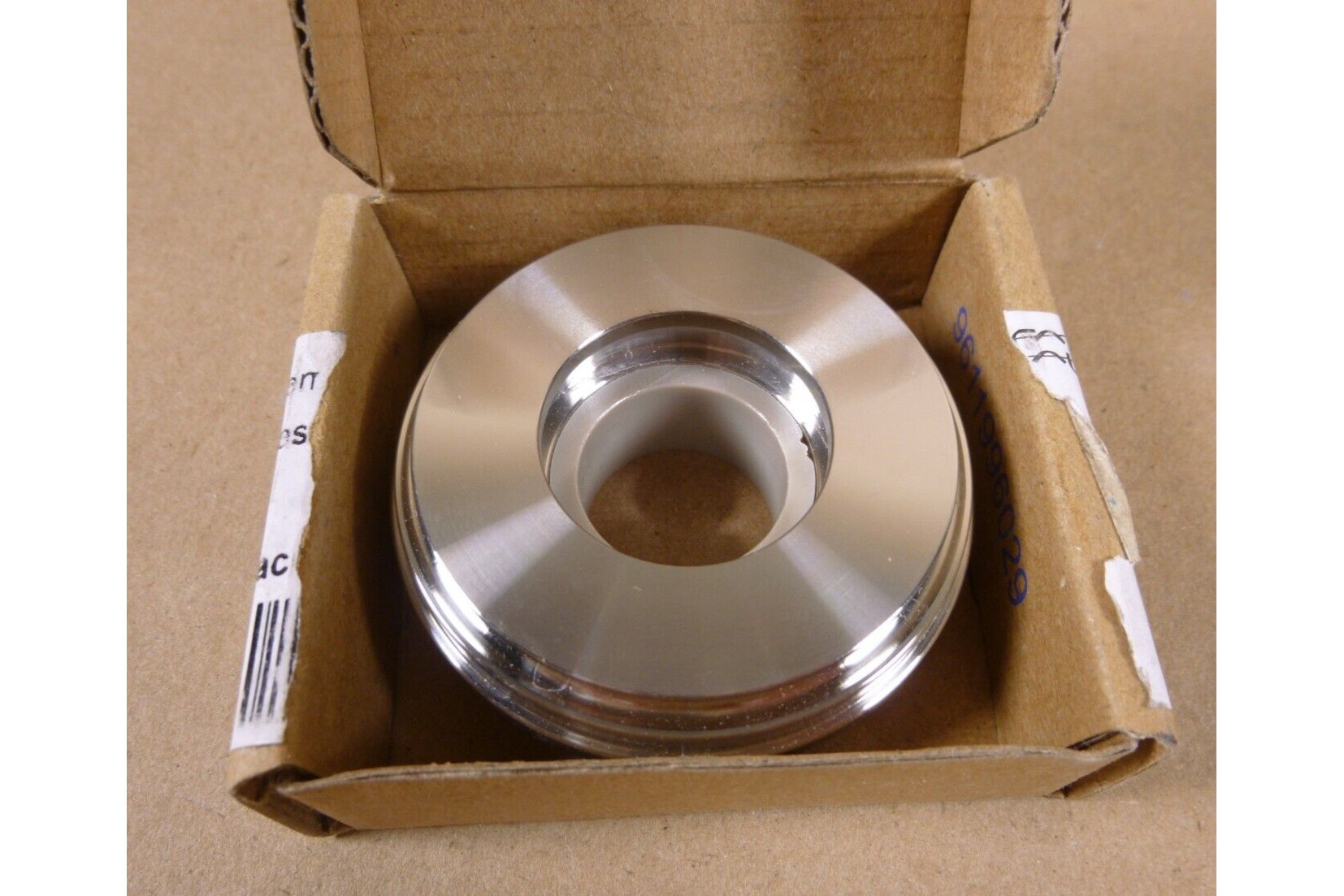 NEW Alfa Laval Bonnet 25-38/1” - 1 1/2” Dn25-40 With Bushing. 9613165701 | Industrial MRO Replacement Parts, Manufacturing Machine Parts &amp; Components, Heavy Equipment Parts Supplier