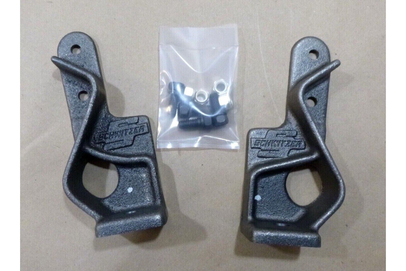 New Borg Warner Turbo Mounting Legs, Right Side 157571 &amp; Left Side 157572 | Replacement Truck Parts, Trailer Accessories, Automobile Supplies, Car Parts &amp; Accessories