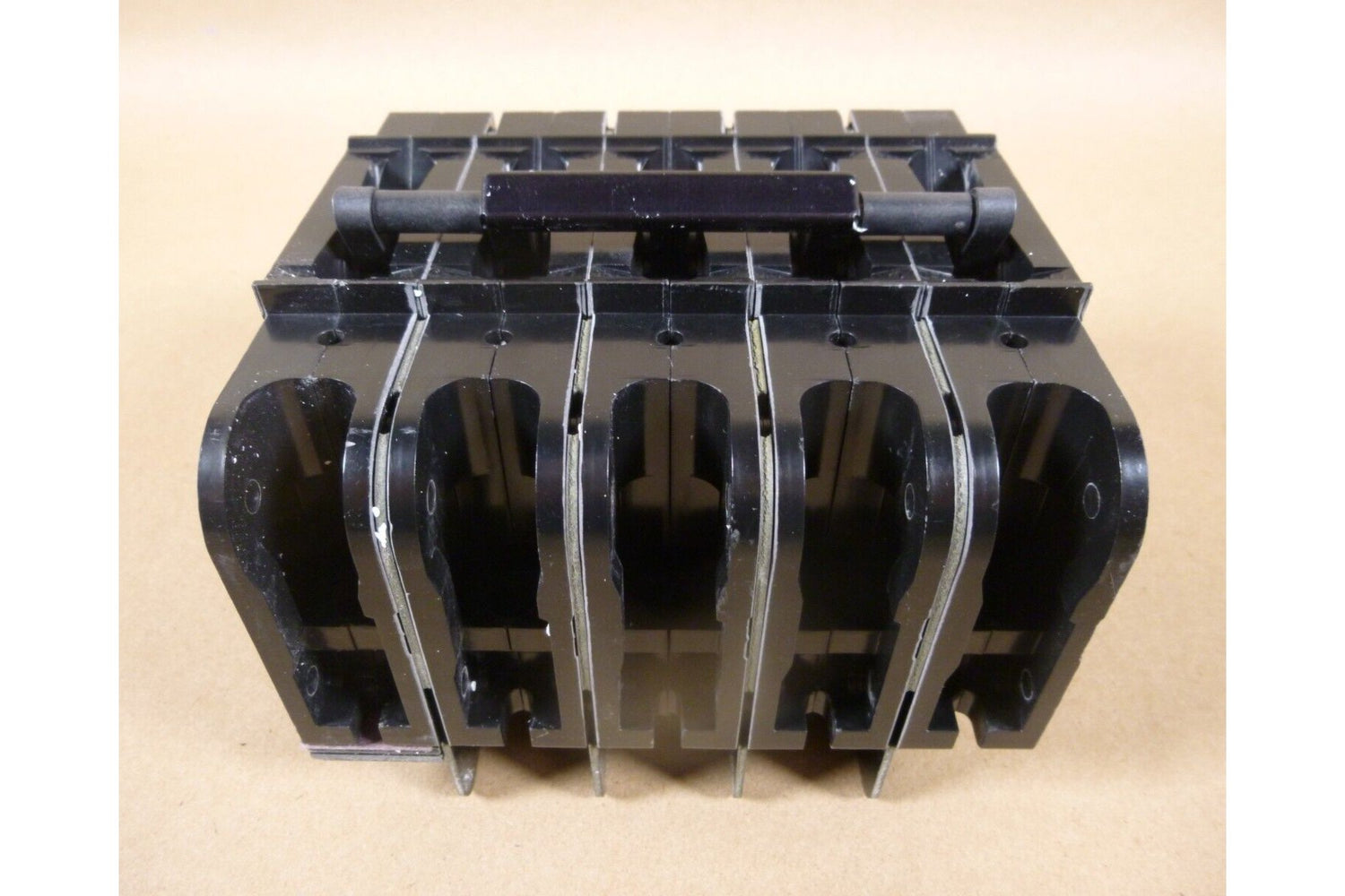 NEW For Eaton Heinemann Circuit Breaker CD5-Z25-1 209051 CD5-A16A3A3B3B3 209051 | Electrical MRO Replacement Parts &amp; Components and Commercial Electrical Supplies Company