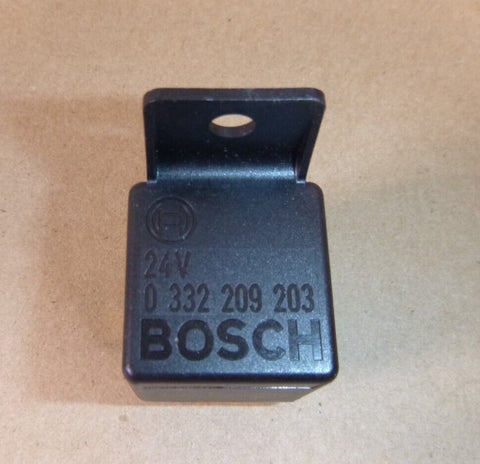 New Genuine Bosch Relay 5 Pins, 24 V, 20/10 A, 0 332 209 203, 0332209203 - Royal Equipment Bosch