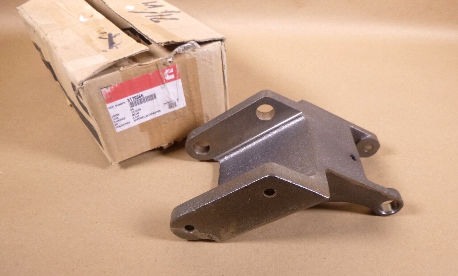 New Genuine Cummins Alternator Support Bracket 3179866 | Replacement Truck Parts, Trailer Accessories, Automobile Supplies, Car Parts &amp; Accessories