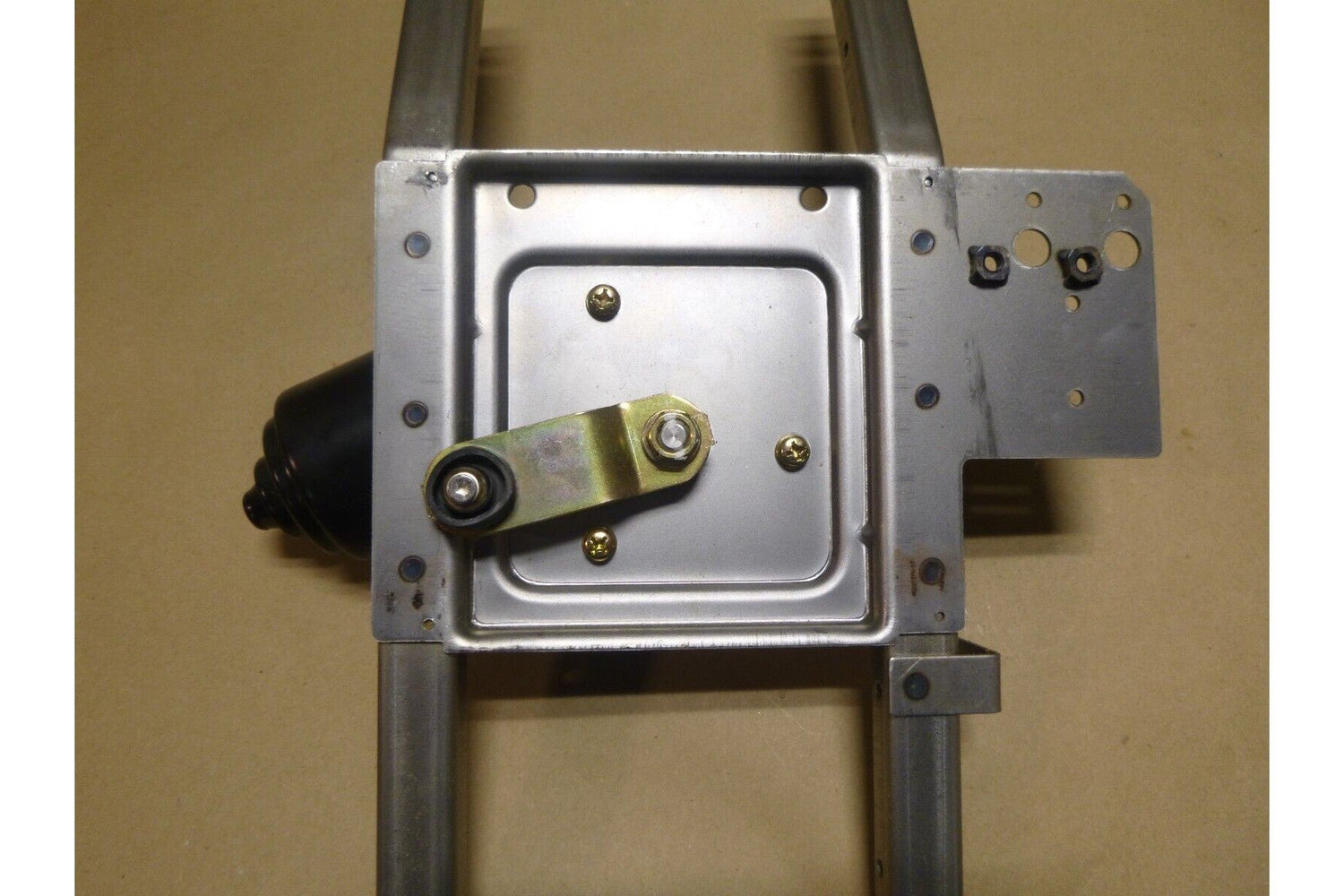 New Genuine Nissan Civilian Bus Front Wiper Motor Assembly 28810-WJ601 | Replacement Truck Parts, Trailer Accessories, Automobile Supplies, Car Parts &amp; Accessories