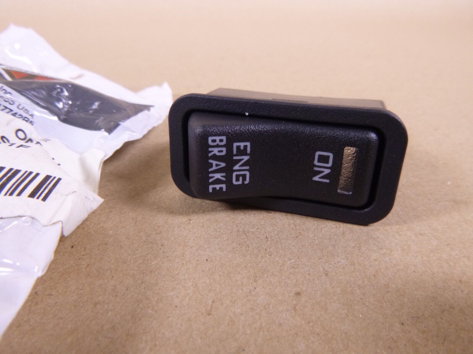 New Genuine OEM International Switch Engine Brake ON / OFF 3560046C1 | Replacement Truck Parts, Trailer Accessories, Automobile Supplies, Car Parts &amp; Accessories