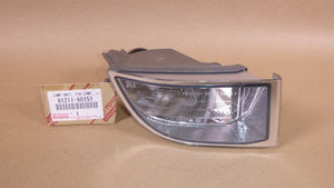 New Genuine Toyota Fog Lamp (RH) For Land Cruiser Prado 81211 - 60151 Housing Only - Royal Equipment Toyota