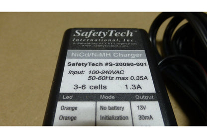 NEW OEM SafetyTech S-20090-001 Rapid Charger 100-240VAC for C420 NiCd/NiMH | Electrical MRO Replacement Parts &amp; Components and Commercial Electrical Supplies Company