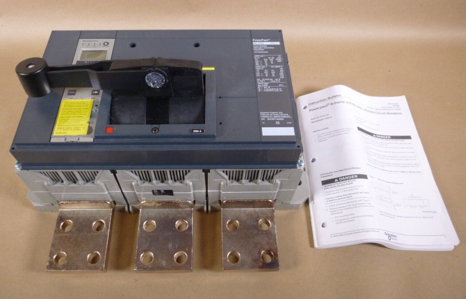 NEW Square D RGF36200U44A PowerPact Circuit Breaker 2000A , 3 Pole , 600V | Electrical MRO Replacement Parts &amp; Components and Commercial Electrical Supplies Company