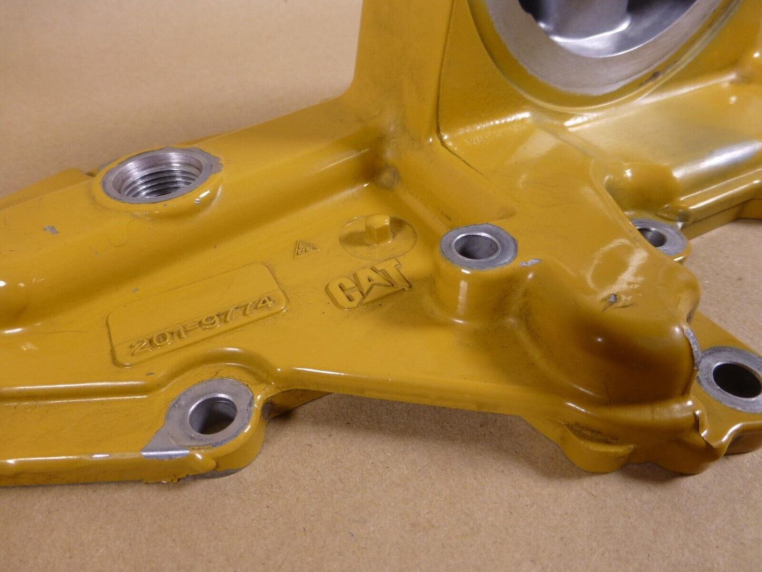 New Surplus Genuine Caterpillar 201-9774 Oil Filter Base - Fits C7 Engine | Industrial Tractor Parts Supplier and Surplus Tractor Parts &amp; Accessories
