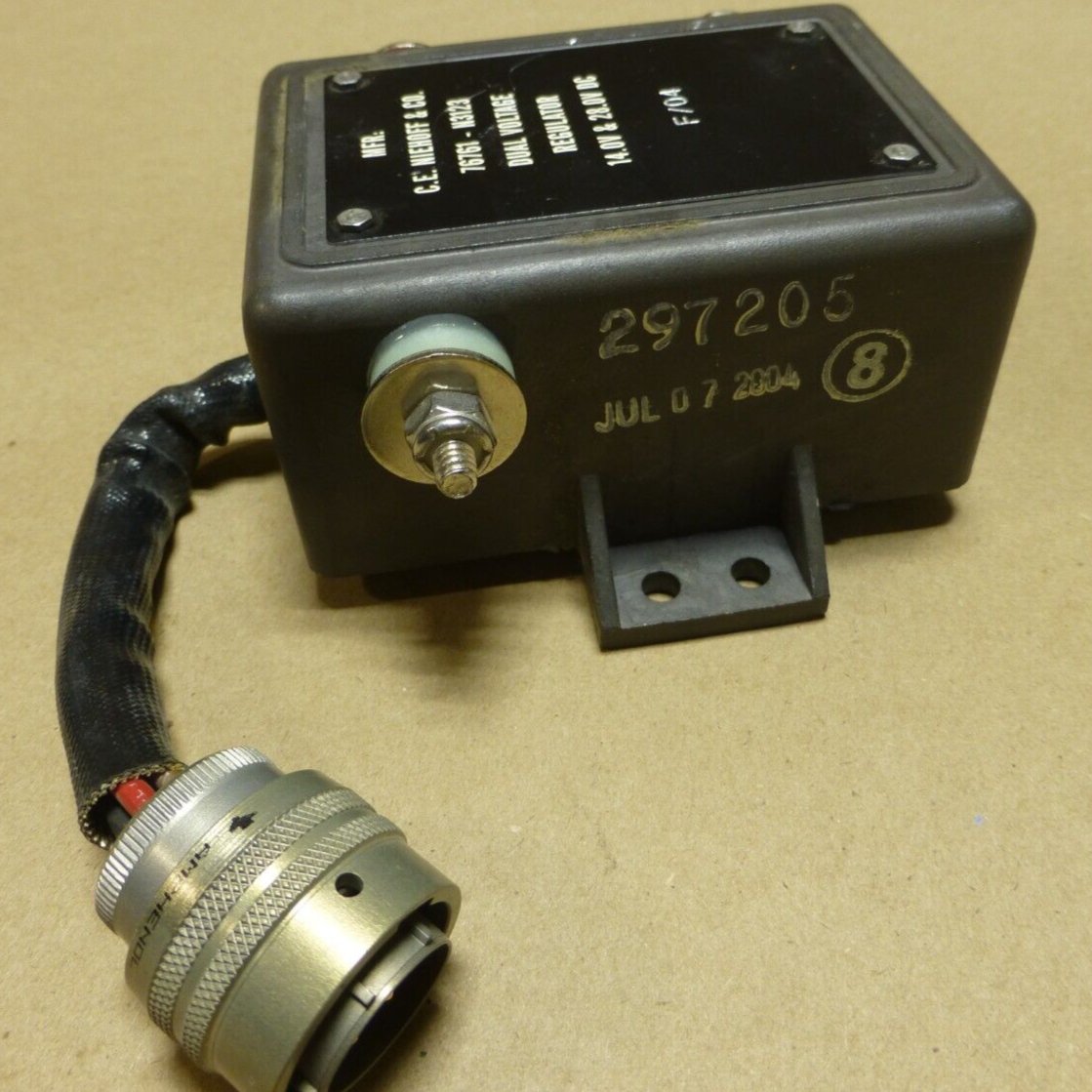 NIEHOFF N3123 DUAL VOLTAGE REGULATOR USGI MILITARY 14 &amp; 28 VDC 6110-01-458-1006 | Replacement Truck Parts, Trailer Accessories, Automobile Supplies, Car Parts &amp; Accessories