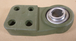 Nonrotating Shaft Eye Bracket 12366200 M88 Recovery , 3040 - 01 - 419 - 7097 - Royal Equipment TACOM