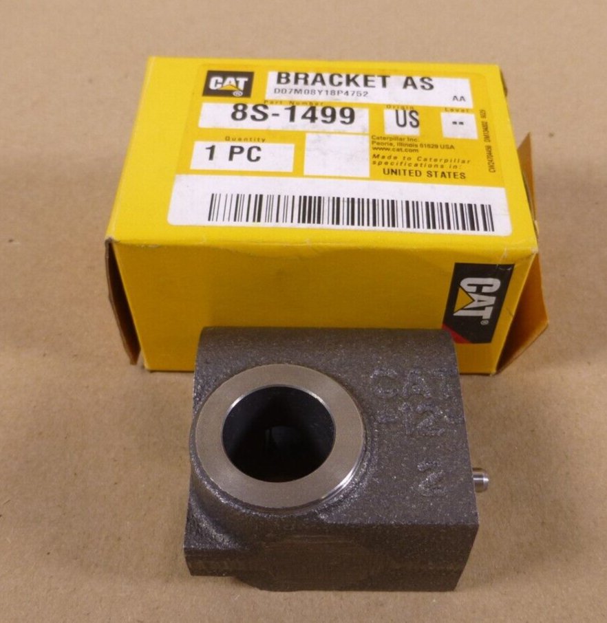 OEM CAT 8S-1499 Bracket For CP-643 CP-653 CS-643 CS-653 920 930 930R 930T 936 | Industrial Tractor Parts Supplier and Surplus Tractor Parts &amp; Accessories
