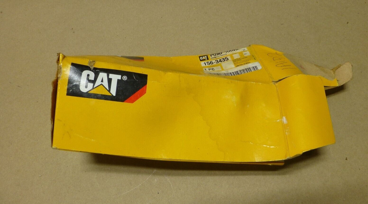 OEM CAT CATERPILLAR 156-3435 HAND PUMP FOR CS68B CS66B CS11 GC CS56B CS12 GC | Industrial Tractor Parts Supplier and Surplus Tractor Parts &amp; Accessories