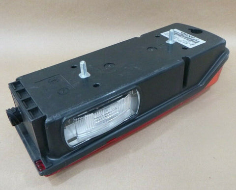 OEM VOLVO 21097448 READ LEFT TAIL LIGHT FH12 FH13 FH16 FL6 FM10 FM12 FM13 FM9 - Royal Equipment VOLVO