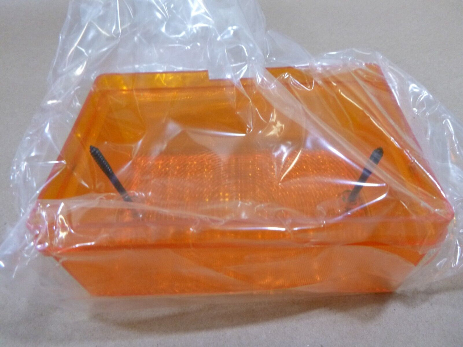 (QTY 2) OEM CAT CATERPILLAR 162-2074 AMBER LENS FOR 914G 914G2 928G 938G 950G | Industrial Tractor Parts Supplier and Surplus Tractor Parts &amp; Accessories