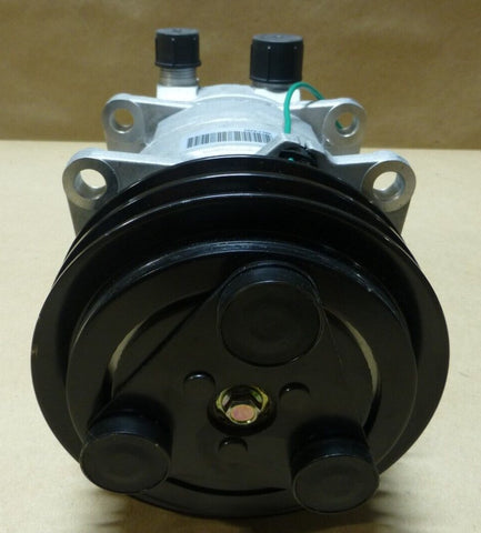 QUE QP08 - 1135 24V 2 - GROOVE AC COMPRESSOR , 2521135 , 488 - 42015 , 435 - 52015 - Royal Equipment QUE