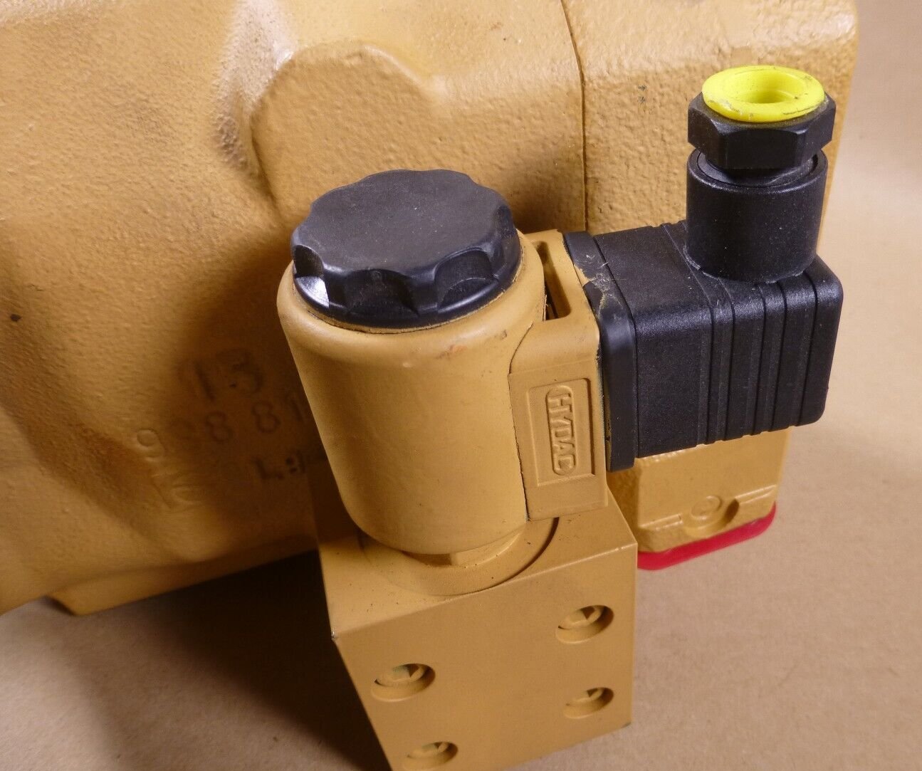 REXROTH R90240595B AXIAL PISTON MOTOR A A10V M 28 EZ2 /52W1-VRC60N000-S1119 | Industrial Electric Motors, Pumps &amp; Parts