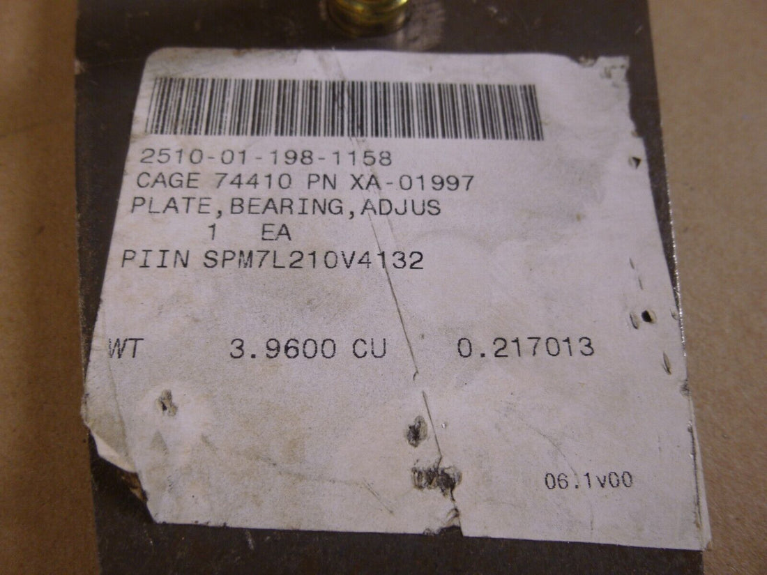 SAF Holland XA-01997 RH Fifth Wheel Bearing Plate FMTV , 2510-01-198-1158 | Replacement Truck Parts, Trailer Accessories, Automobile Supplies, Car Parts &amp; Accessories