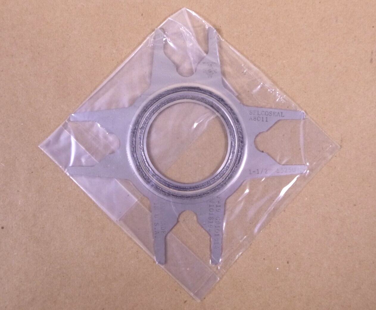 Selcoseal Selco-Seal 1-1/2" Steel Trap Stainless / Graphite Gasket 15250 | Industrial MRO Replacement Parts, Manufacturing Machine Parts &amp; Components, Heavy Equipment Parts Supplier