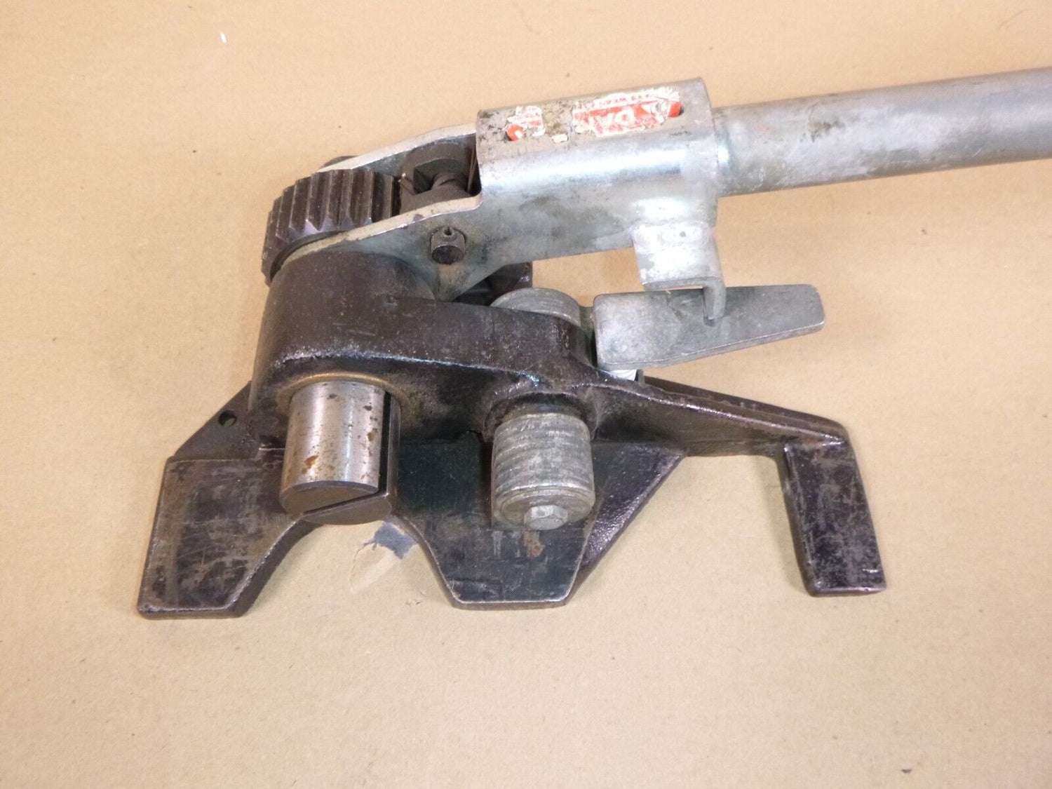Shipping Room Products Windless Steel Banding Tensioner Up to 1-1/4" U.S.A. | Industrial MRO Tools and Replacement Industrial Equipment Components
